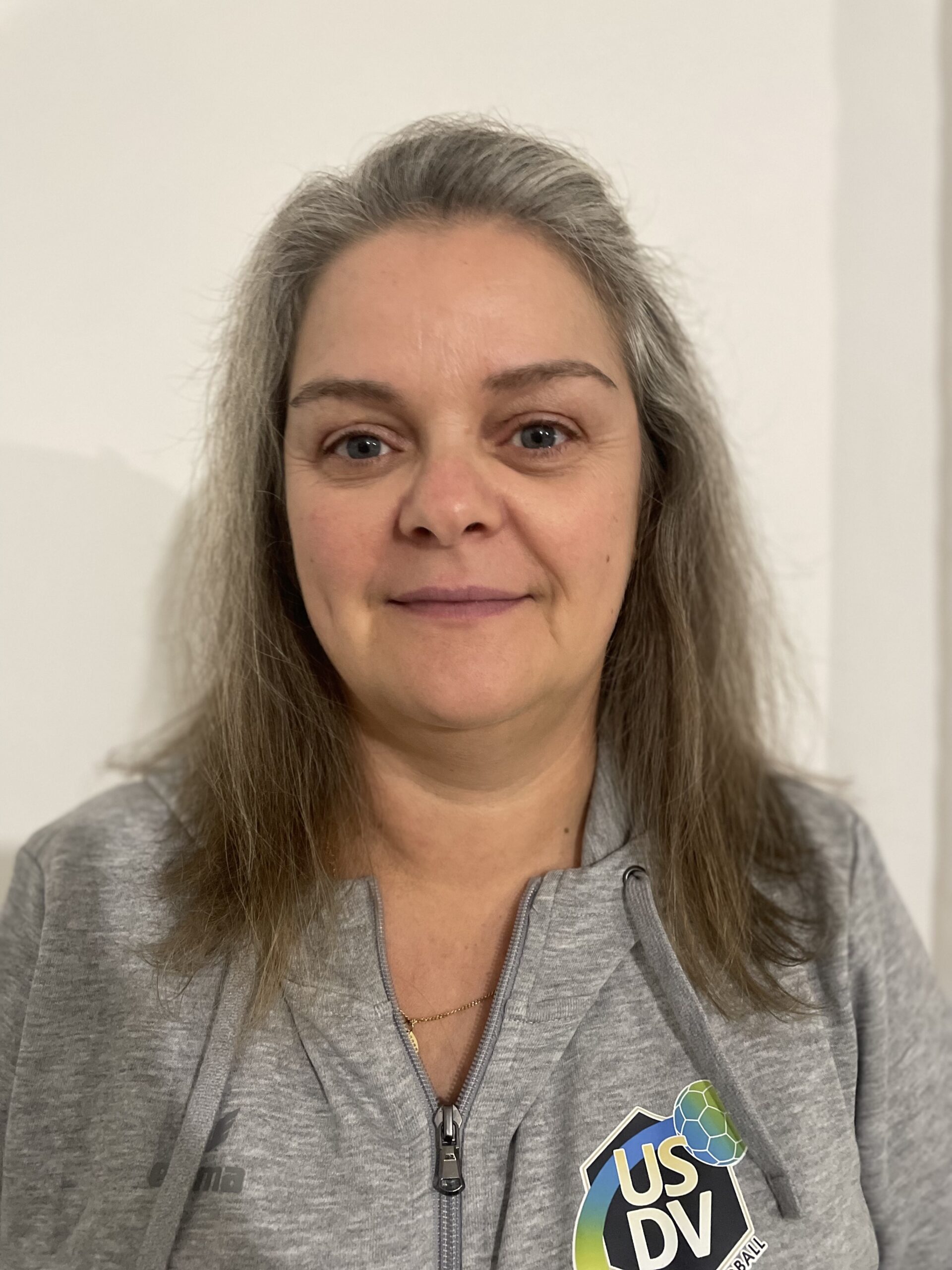 Karen Segouin https://usdv-handball.com/wp-content/uploads/2024/11/Karen-Segouin-scaled.jpg