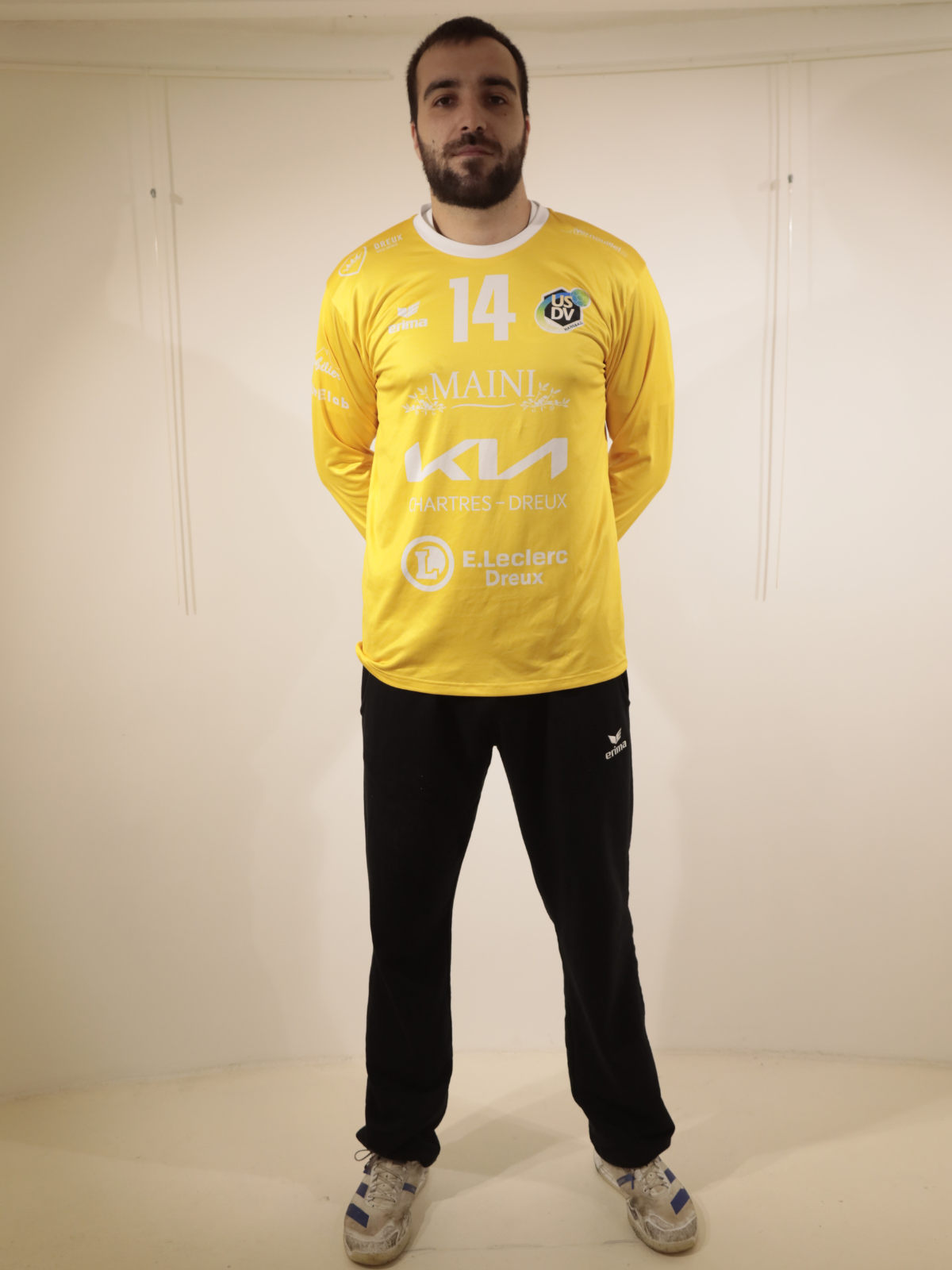 Design sans titre (3) https://usdv-handball.com/wp-content/uploads/2024/12/Design-sans-titre-3.png