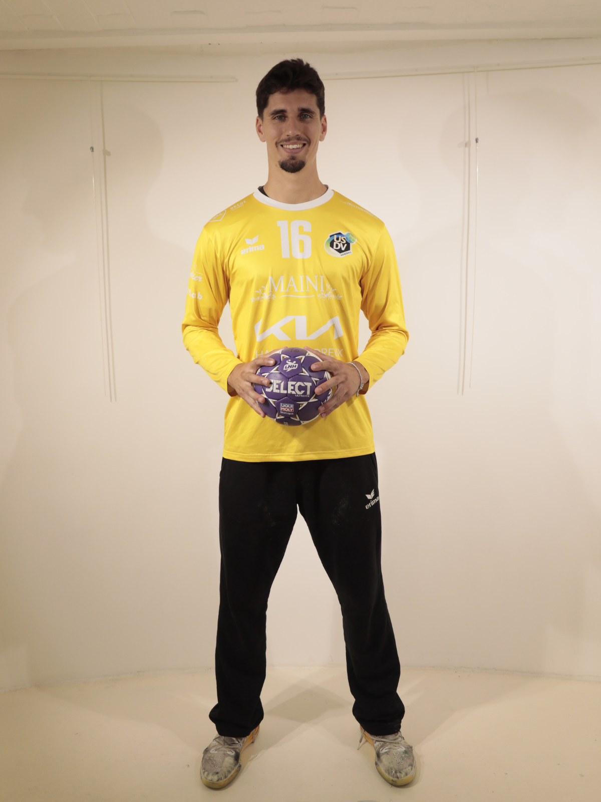 Design sans titre (5) https://usdv-handball.com/wp-content/uploads/2024/12/Design-sans-titre-5.png