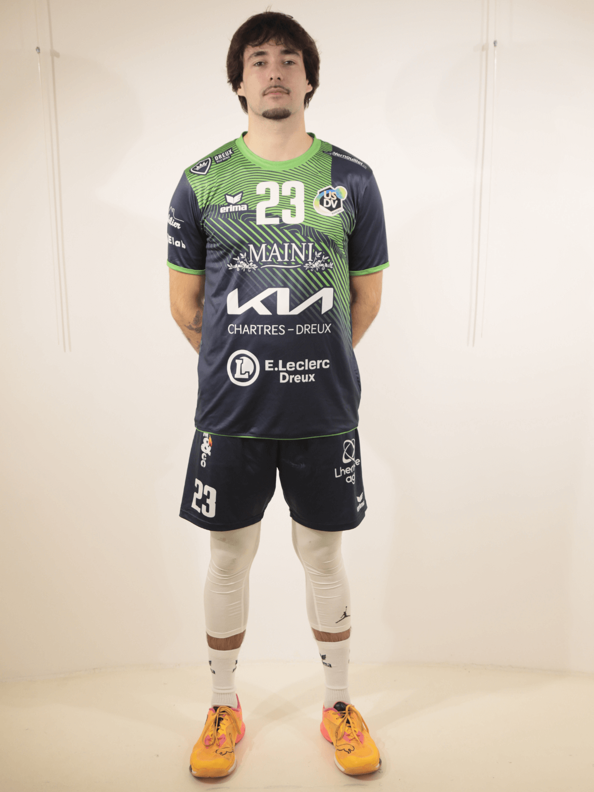 Design sans titre (6) https://usdv-handball.com/wp-content/uploads/2024/12/Design-sans-titre-6-1.png