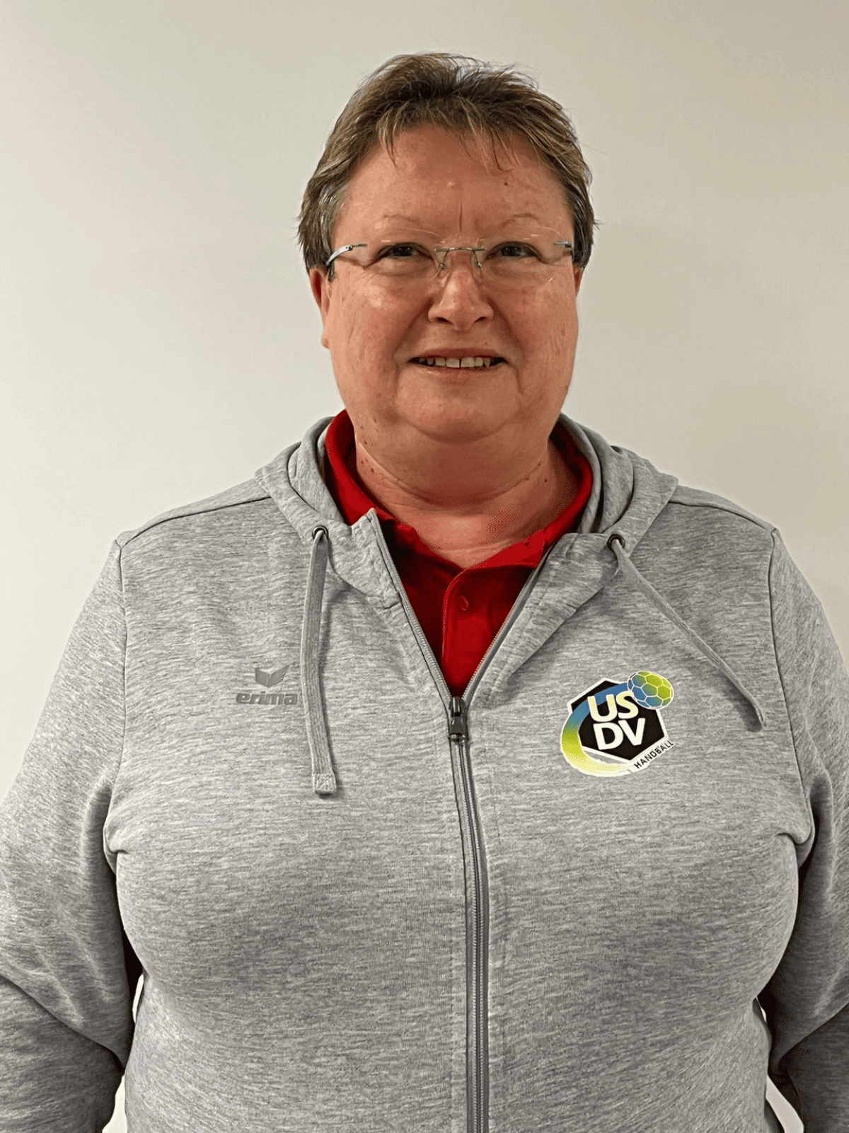 Gisèle GRANDIN https://usdv-handball.com/wp-content/uploads/2024/12/Gisele-GRANDIN.png